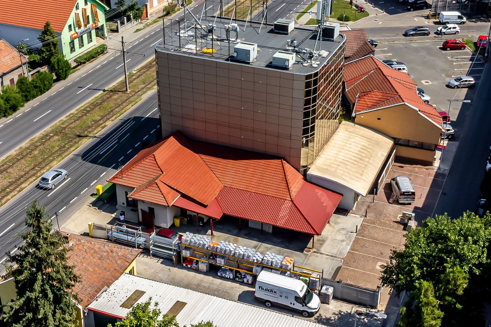 Casă cu destinație comercială Micalaca - Poză 3