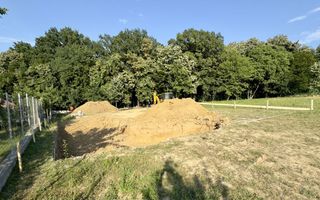 Vând casă plan parter cu garaj langa padurea Barnova - Poză 4