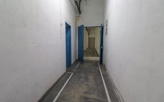 Hala de 250 mp la inchiriat open-space zona Piata 1 Mai - Poză 8
