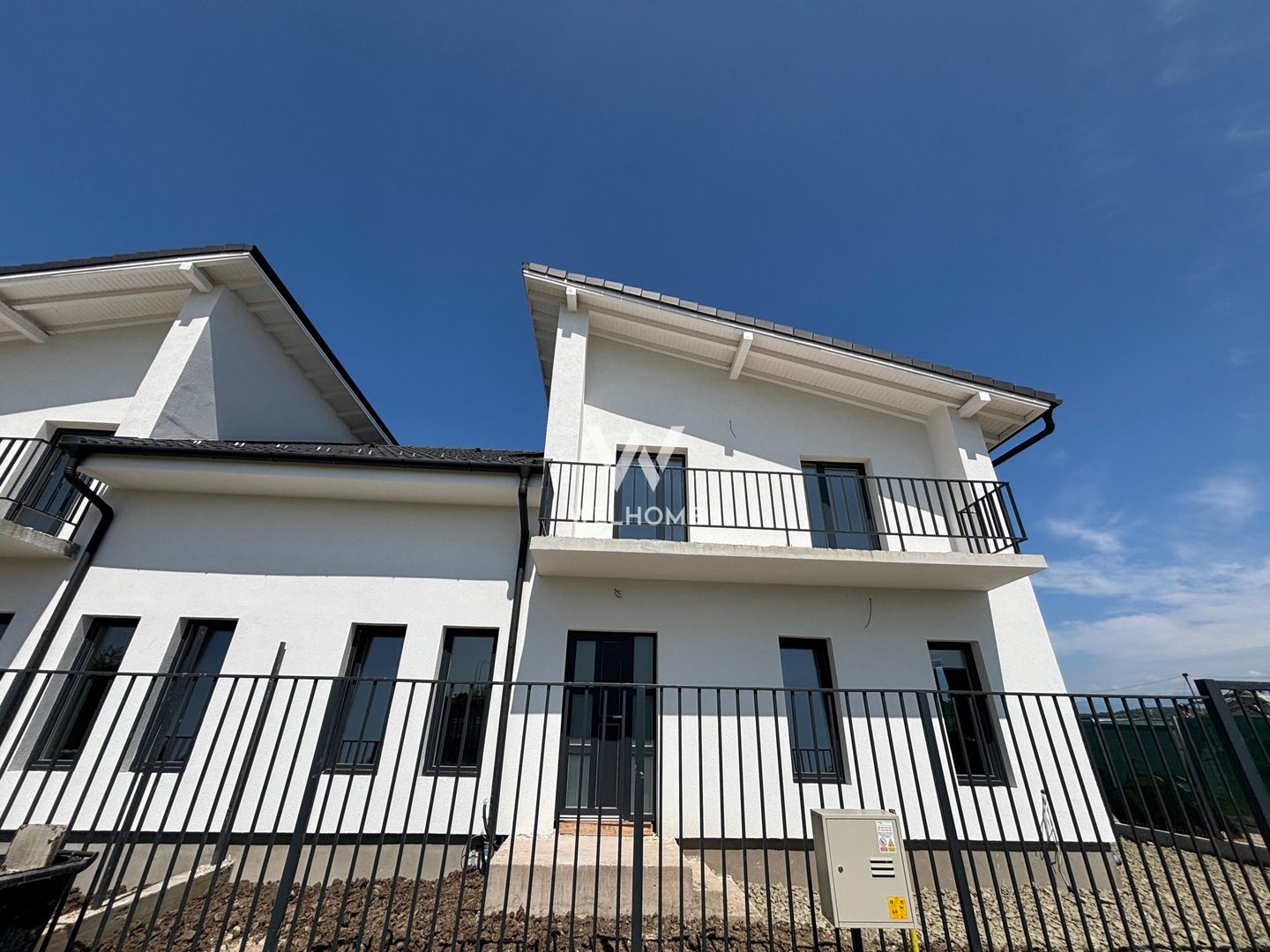 Viața la casă, liniște și munți la orizont – Duplexuri noi în Mohu - Poză 27