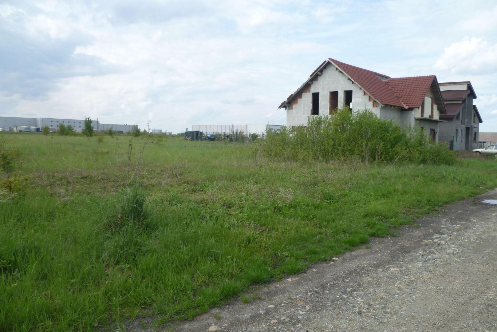 Vand teren intravilan, intr-o znz rezidentiala deosebita - Poză 1