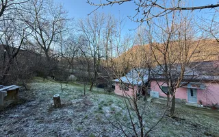 Casa demolabila  și teren 800mp cu toate utilitățile deschidere 26,5mp - Poză 37