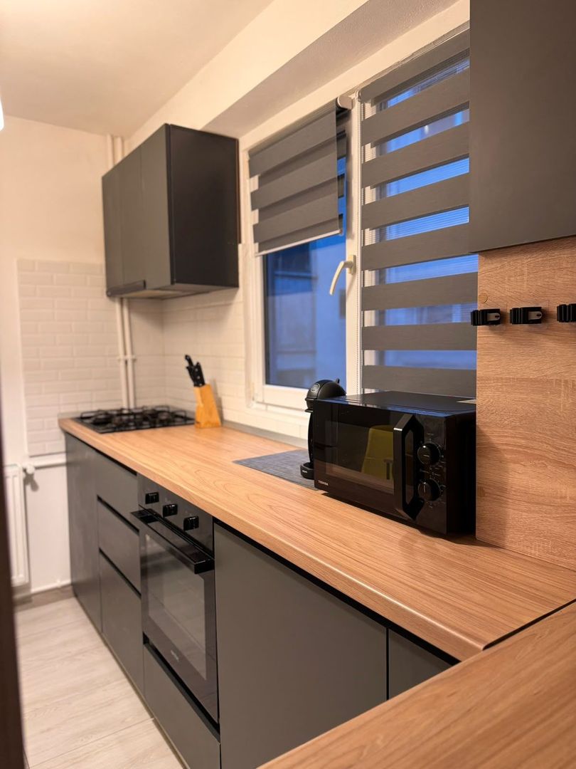 Apartament modern cu doua camere decomandat si loc de parcare, piata Progresul - Poză 9