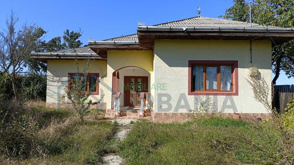Casă de vânzare în comuna Hălăucești – 176 mp utili, teren 1.600 mp - Poză 1