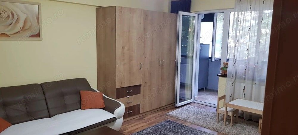 Apartament 2 camere Calea Dorobantilor etaj 1 cu centrala - Poză 1