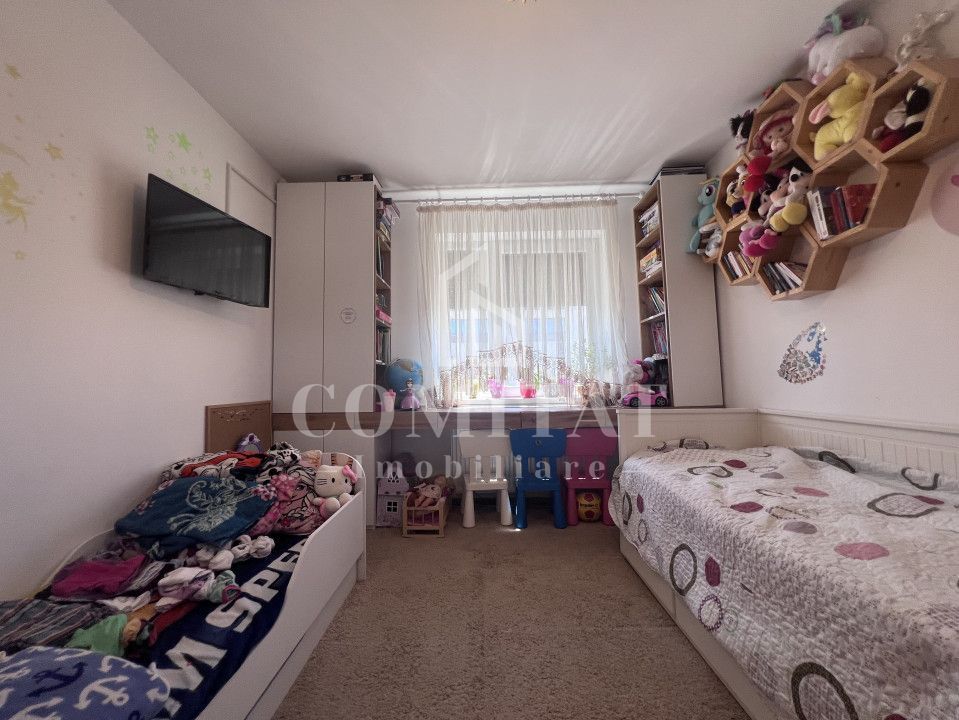 Apartament cu 3 camere, balcon și parcare | cartier Europa - Poză 5