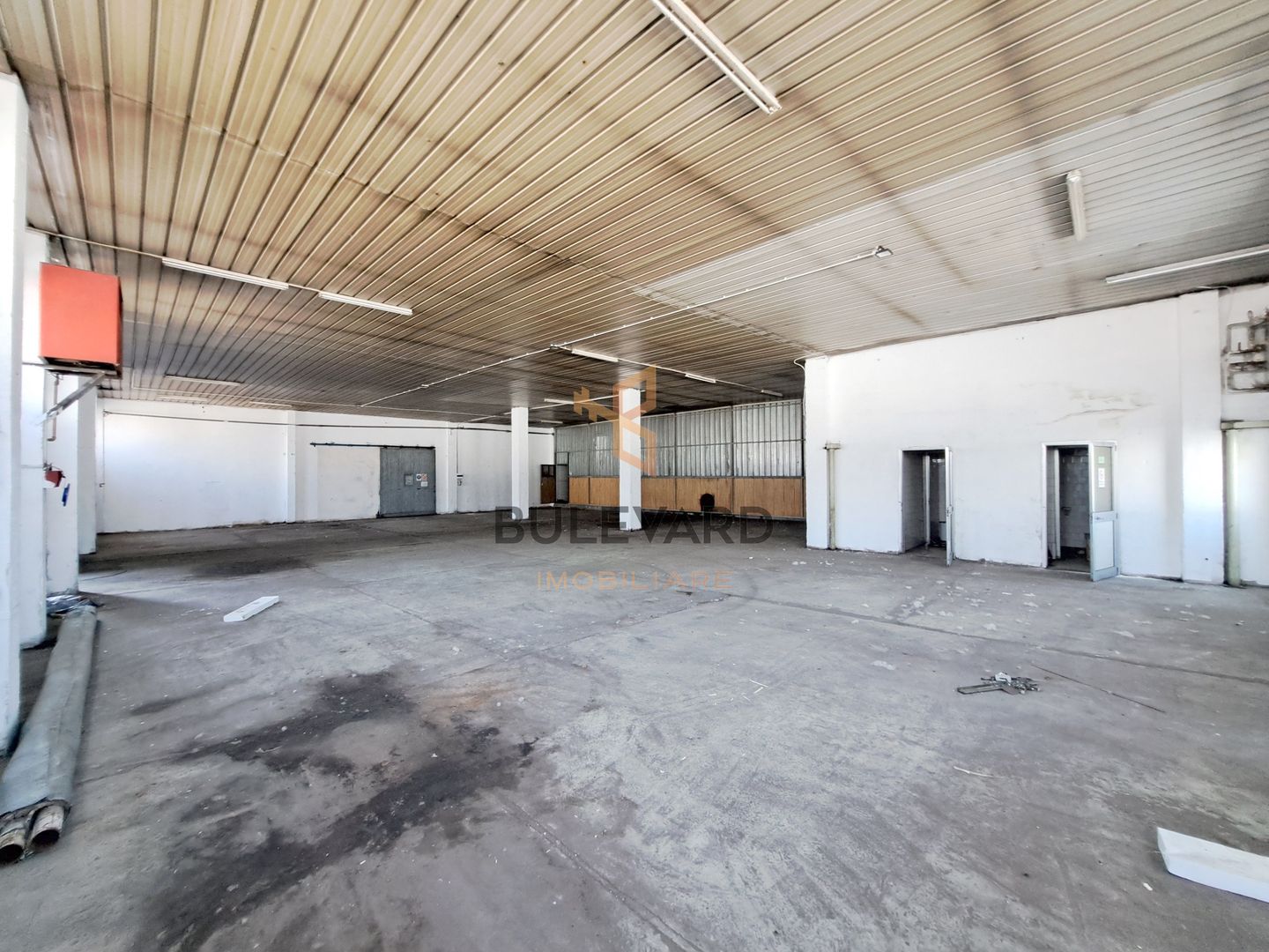 Hala/Spatiu industrial + birouri de inchiriat in zona Calea Baciului! - Poză 2