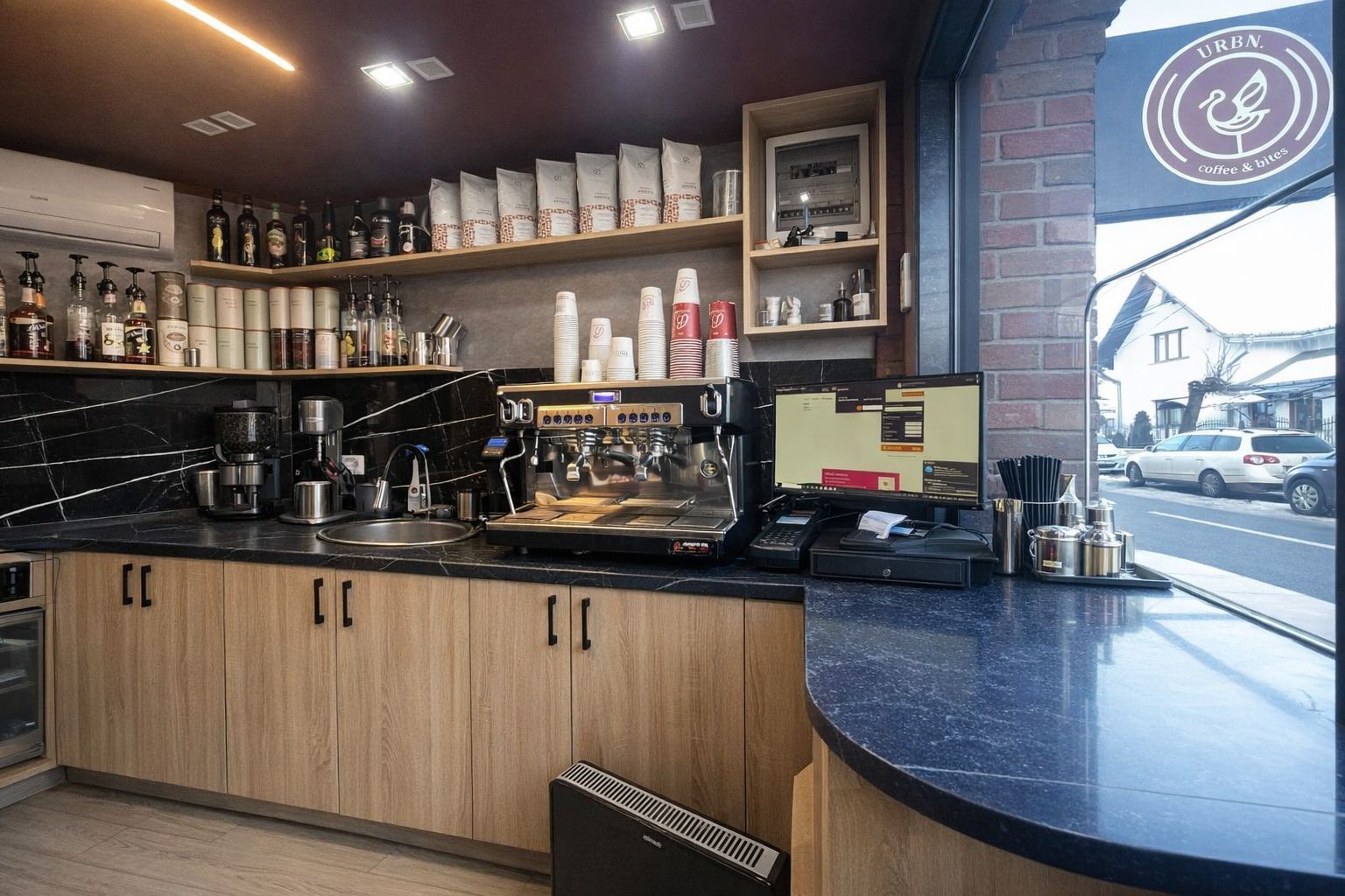 Spațiu comercial | Cafenea funcțională | Zonă cu trafic intens - Poză 8