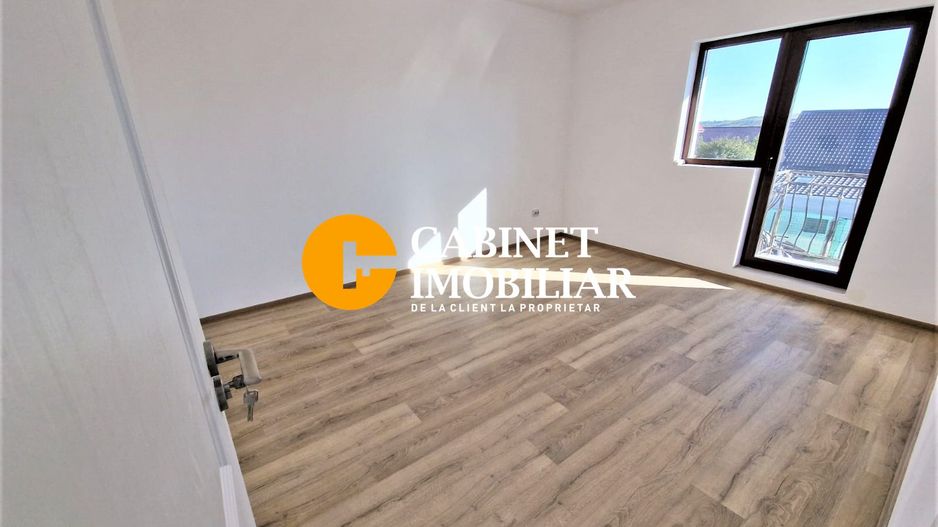 Etaj 2 Apartament  Decomndat  48Mp Bloc Nou 2023 - Poză 1
