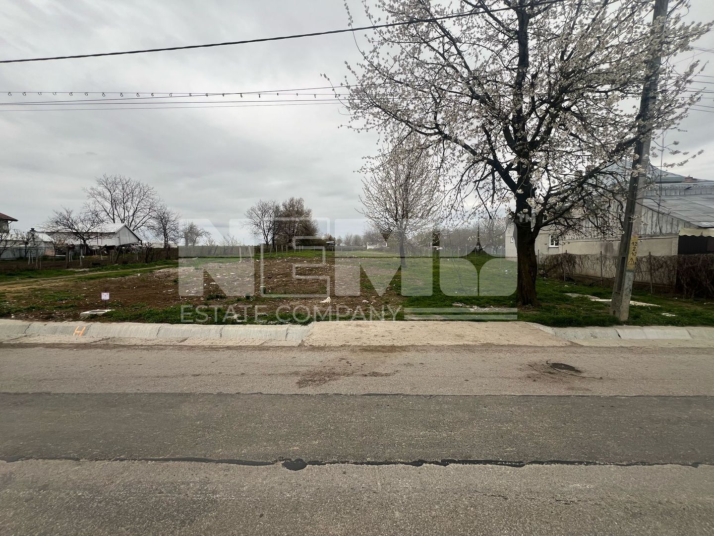 Teren de Vânzare Intravilan | 15 ari | Salcea, Suceava | Preț:49.000€ - Poză 1