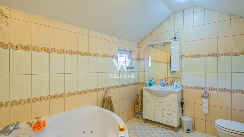 Casa individuala cu teren mare, vedere spre munti,  Avrig,  jud. Sibiu - Poză 9