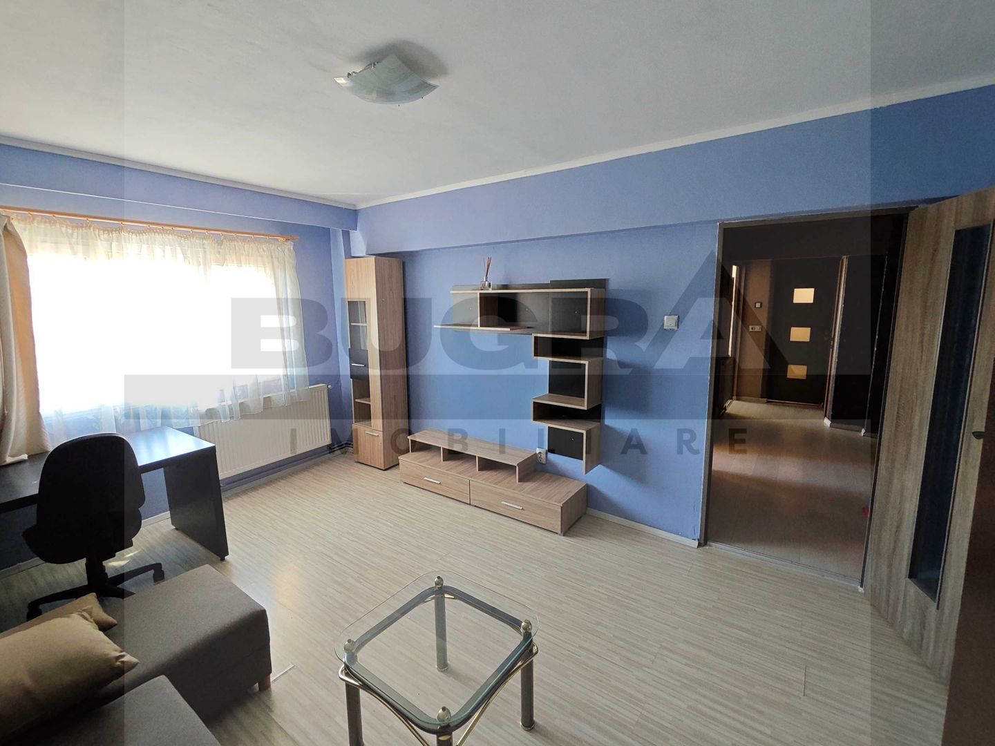 Apartament 2 camere, 52 mp, decomandat, etaj intermediar, zona OMW - Poză 1