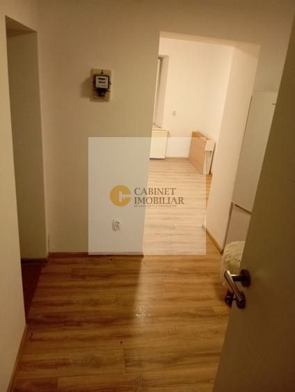 Calea Victoriei I Garsoniera in vila  I P+2 I Vedere stradala - Poză 5