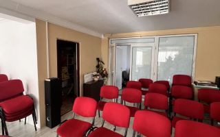 Spațiu comercial de închiriat | 140 mp | Etajul 1 | Bulevardul Decebal - Poză 2