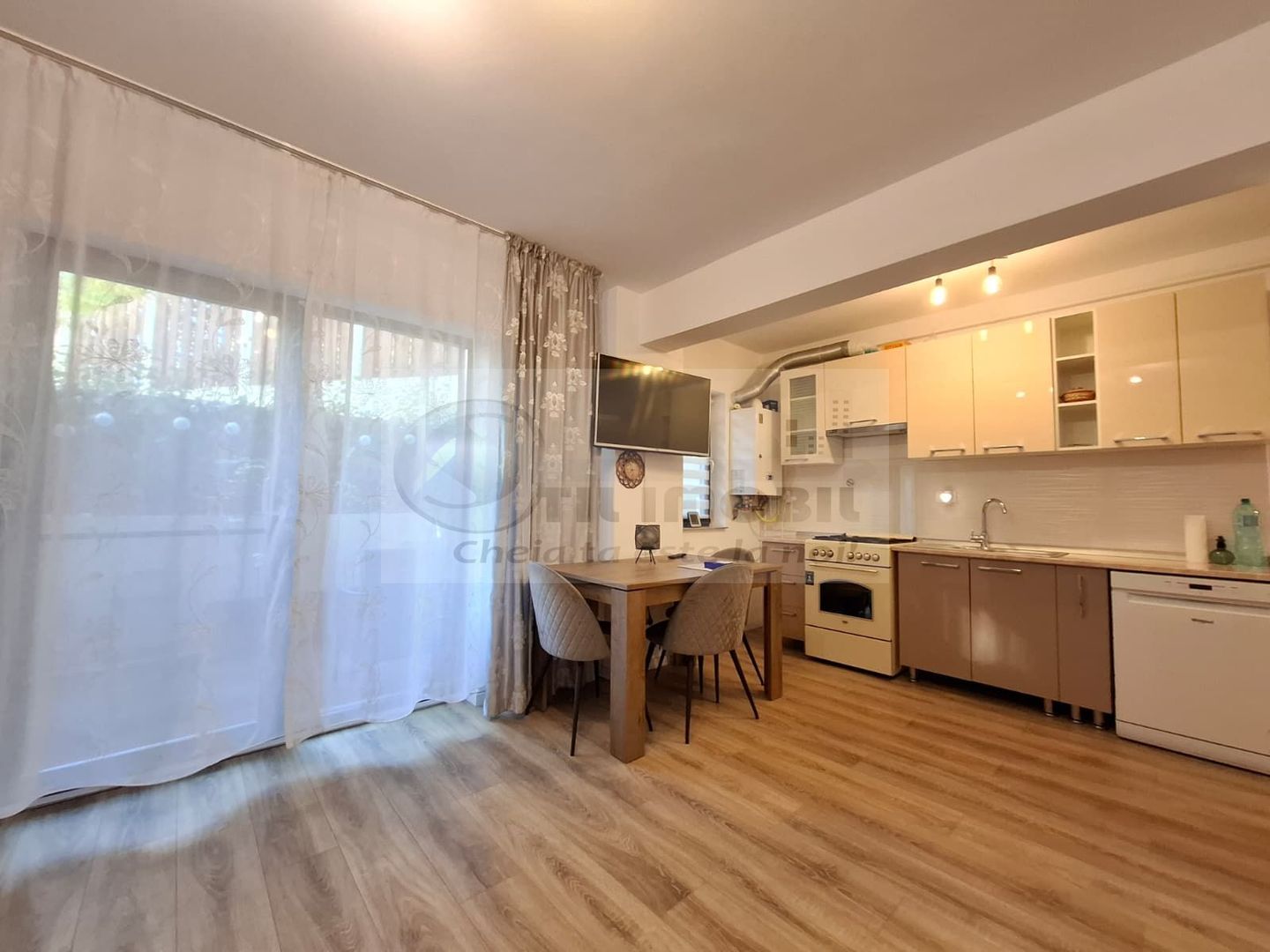 Apartament 2 camere de vanzare Bucium, bloc 2023, curte proprie 35 mp - Poză 13