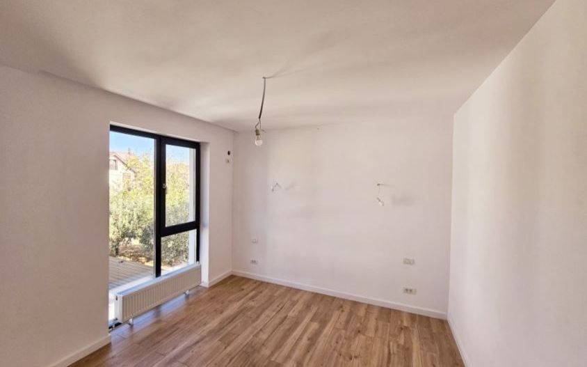 Casa etaj Ciorogarla - Poză 7