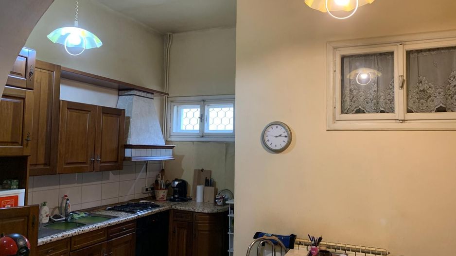 Casa versatila   P+E+M in zona  isorica Sinaia - Poză 28