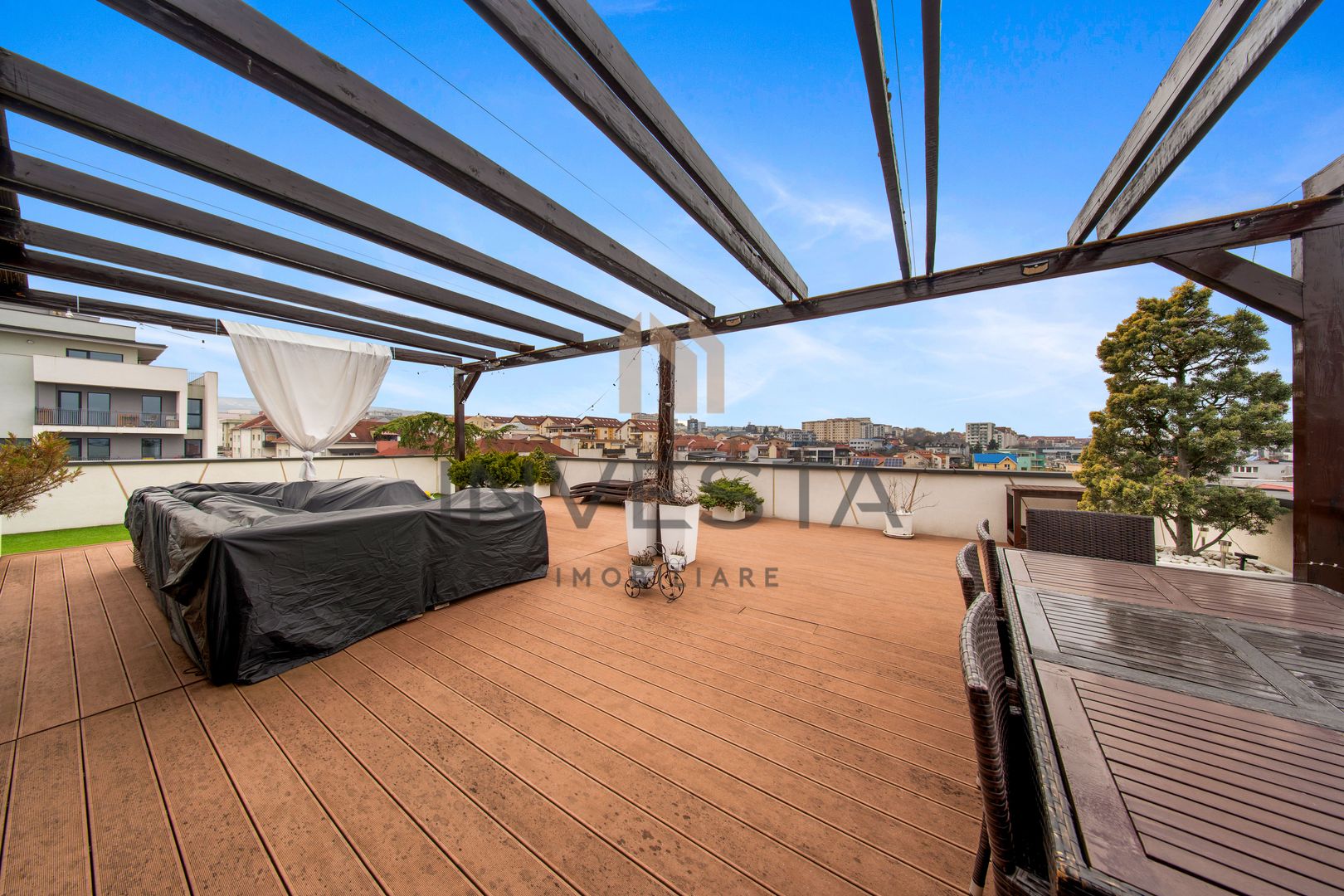 PENTHOUSE DE LUX, 180 MP UTILI + 250 MP TERASE, ACCES PRIVAT CU LIFT! - Poză 17