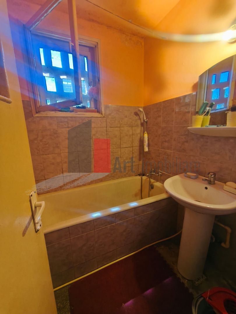 Apartament 3 camere Zona Gheorghe Petrașcu, Sector 3 – Ideal pentru investiție - Poză 8