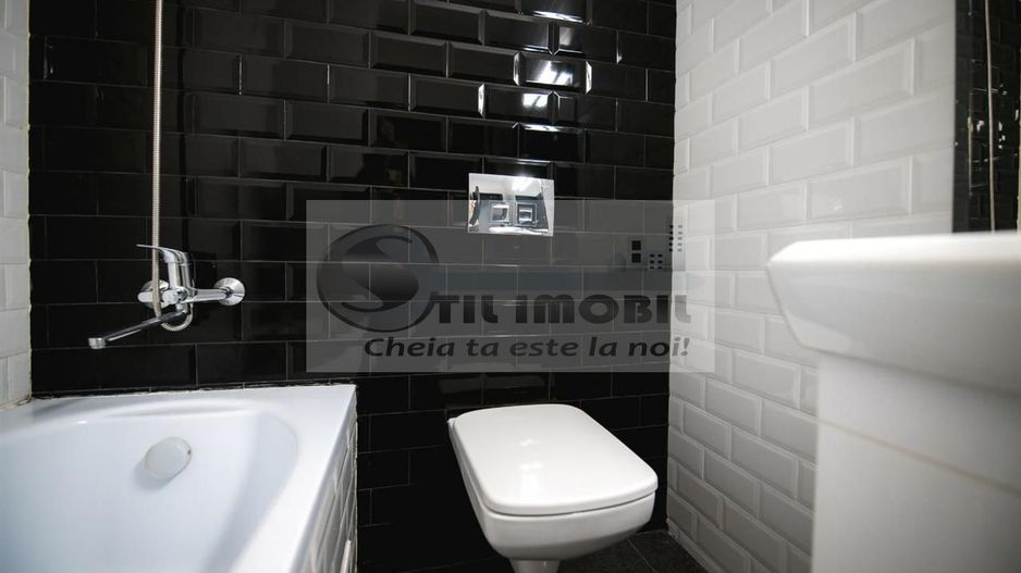 Apartament 3 camere de lux în Copou – Mobilat complet Pret 235,000 € - Poză 14