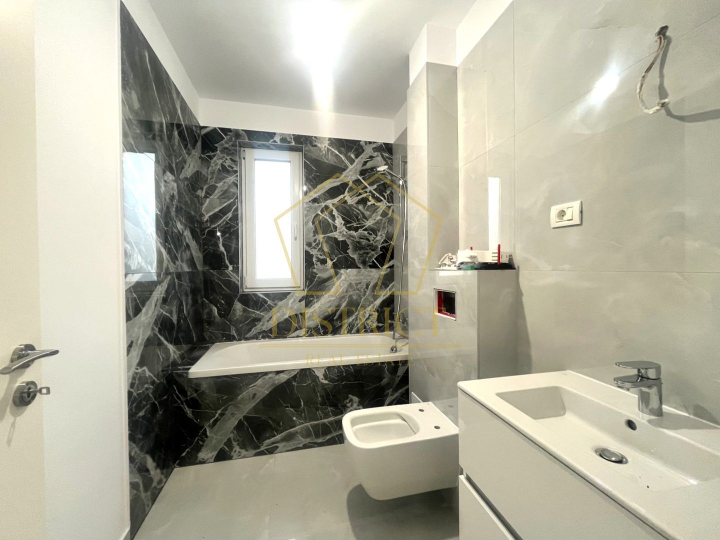 Apartament superb cu 3 camere si gradina de 73mp I Giroc - Poză 7