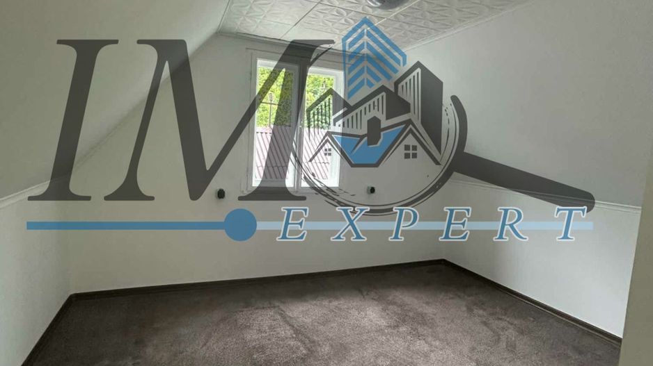 Casa de vanzare pe un nivel in Cugir - Poză 1