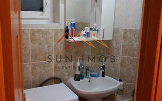 Apartament 3 camere, decomandat, central, renovat total, Campina - Poză 8