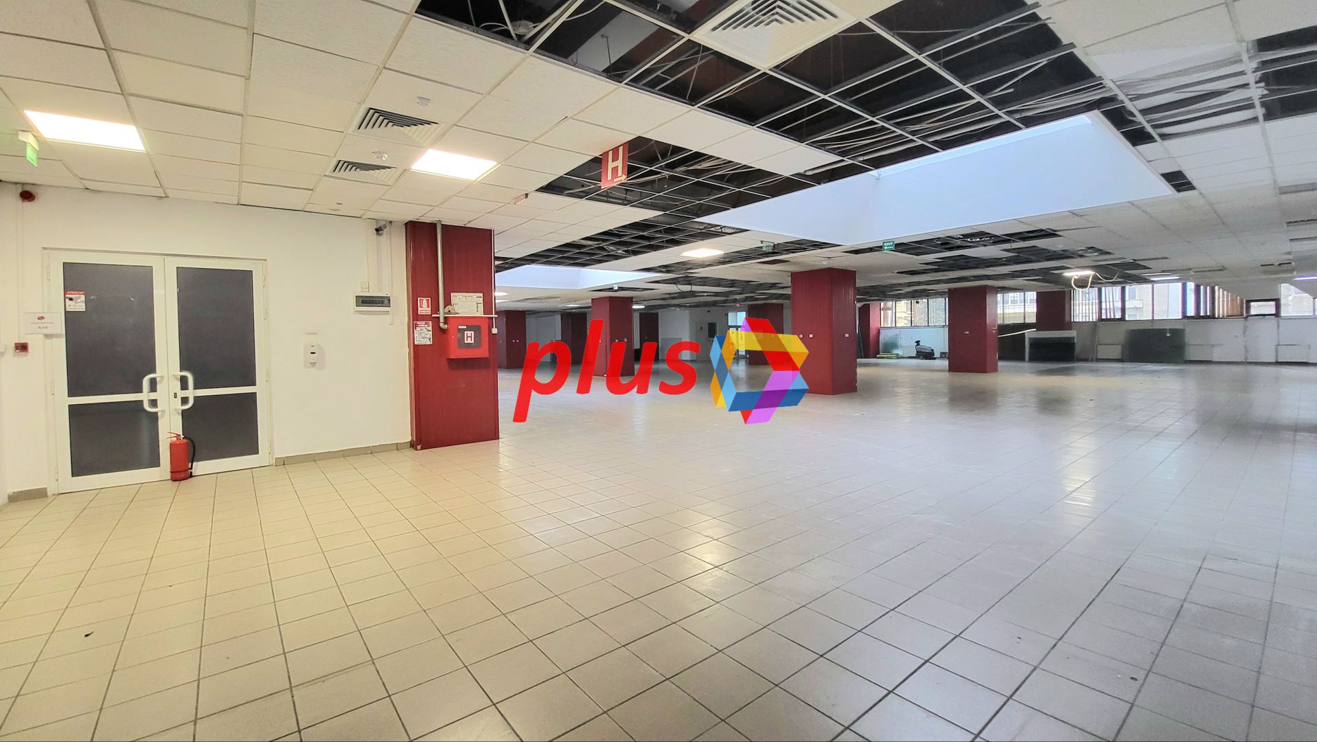 Spatiu comercial în galerie comerciala - 550 mp - Poză 4