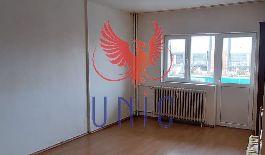 Apartament 3 camere, vis-a-vis de Polivalenta! - Poză 3