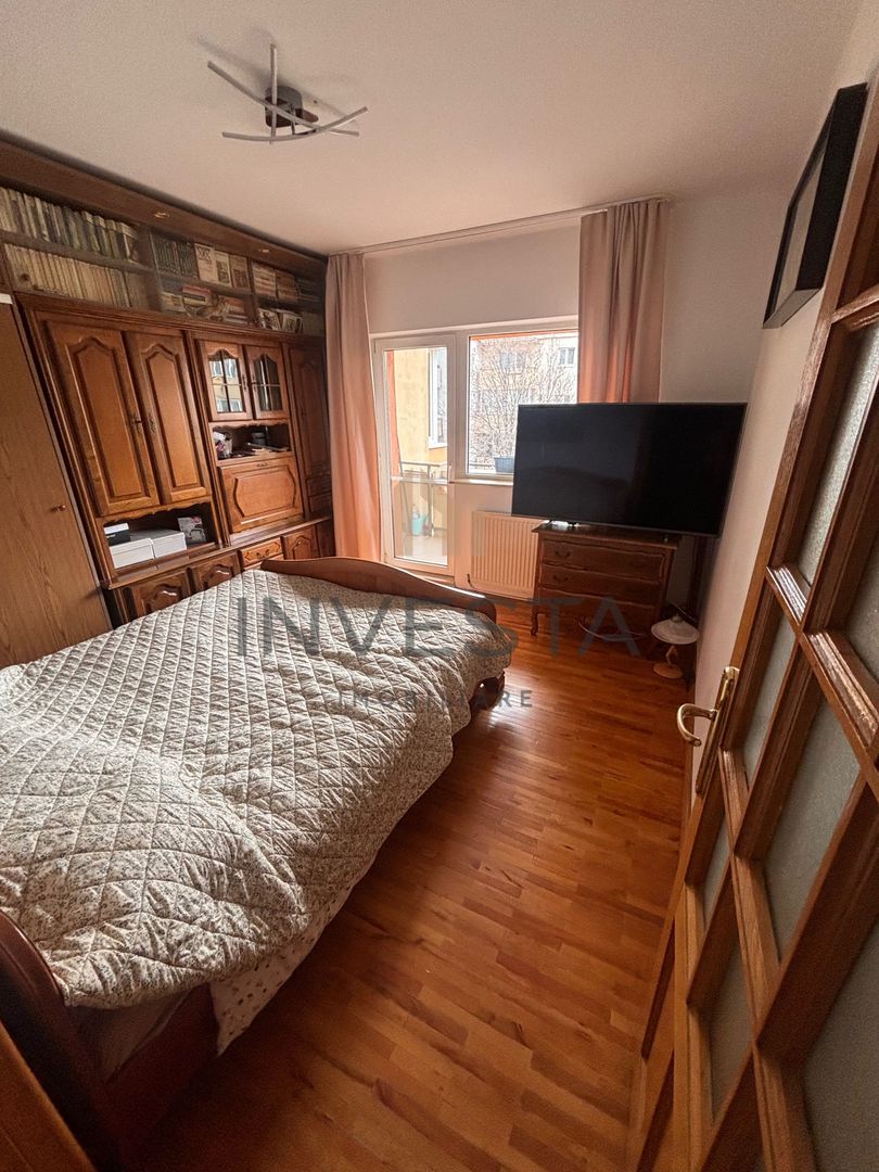 Apartament cu 4 camere decomandate in Cartierul Marasti - Poză 2