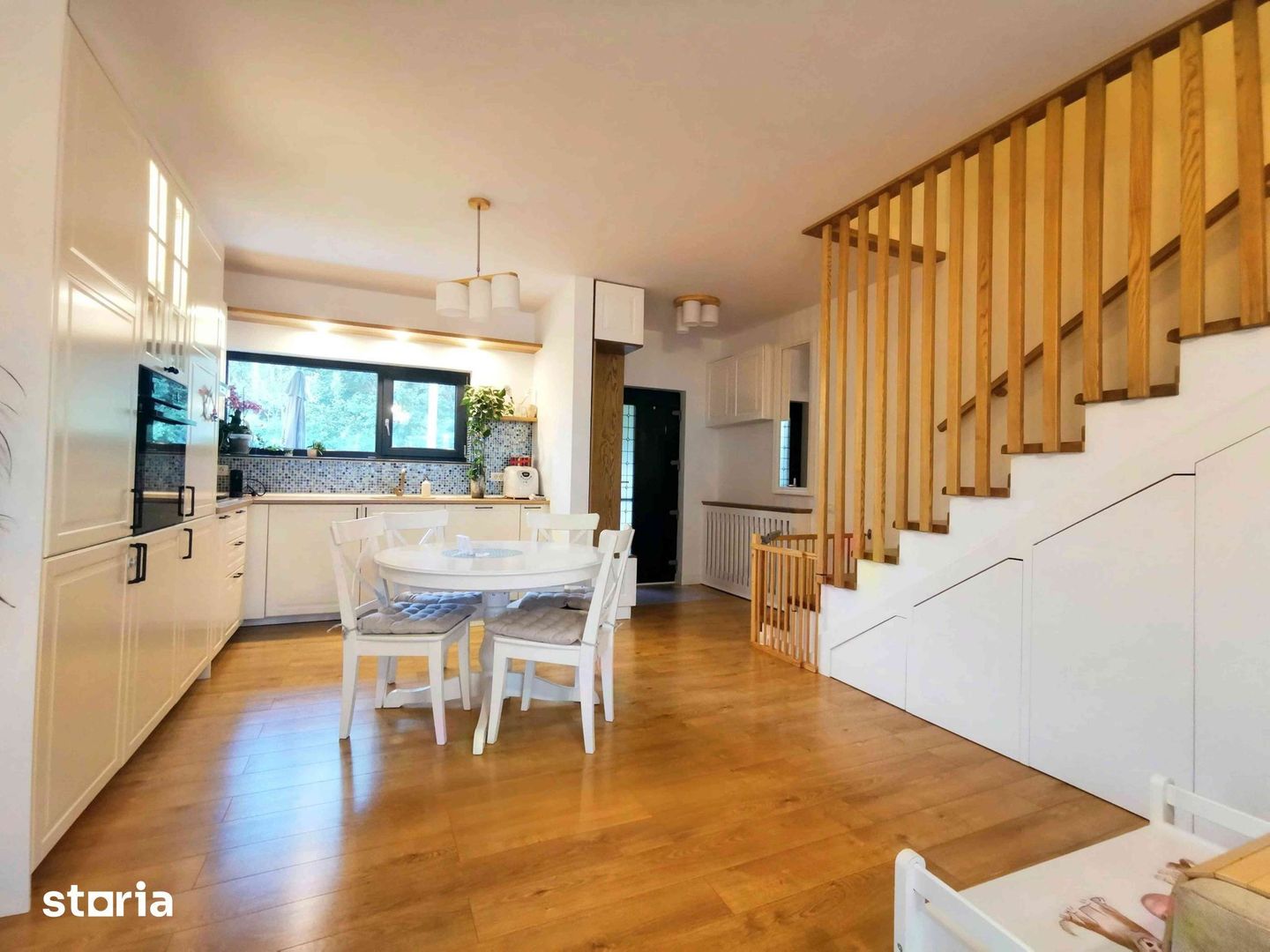 Casă tip duplex de vânzare | Tunari | Acces direct la pădure - Poză 2