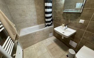 Apartament cu 3 camere, 66mp, decomandat, Zona Maurer Residence - Poză 12