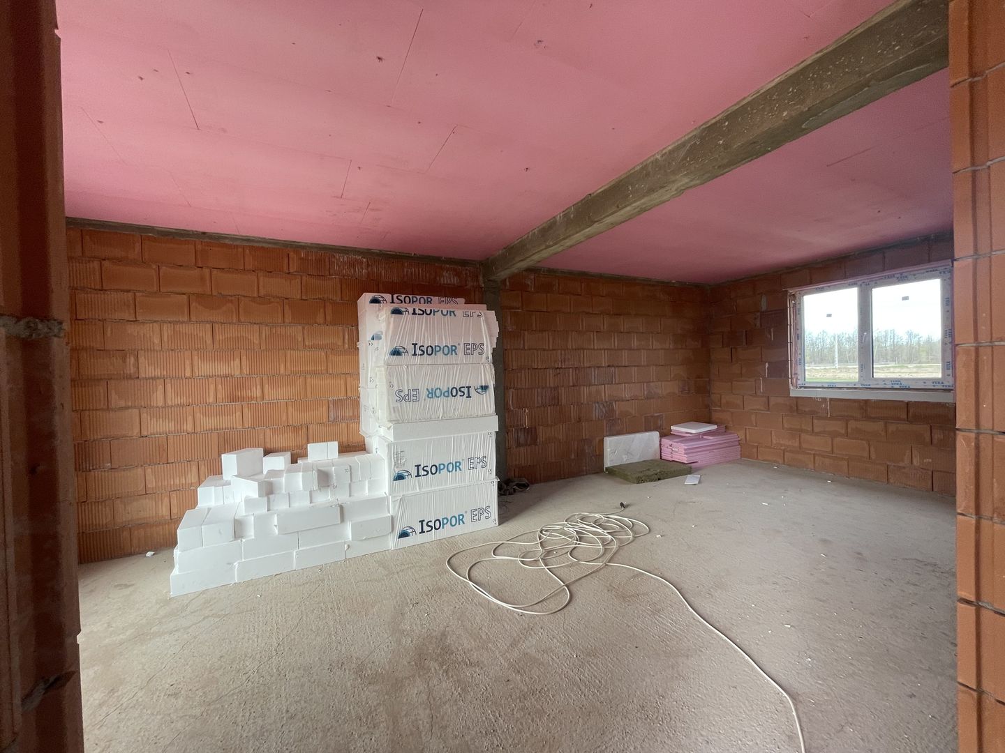 CASA LA ROȘU 220 MP | ZONA RETRASA CU VEDERE PANORAMICA| MARGINEA - Poză 18