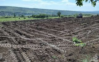 Teren de vânzare în Sorogari, Comuna Aroneanu – 750 și 910 mp, extravilan - Poză 4