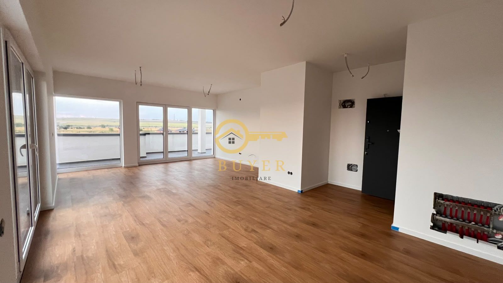 Penthouse superb finisat la CHEIE- Terasa 70mp- vedere panoramica - Poză 2