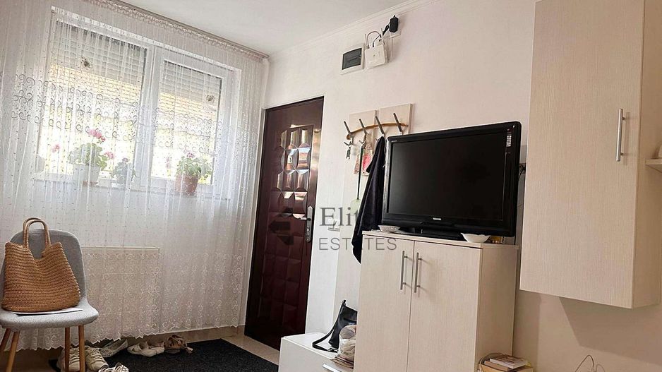 Casă cochetă intr-o zonă centrală foarte apreciata din Oradea - Poză 20