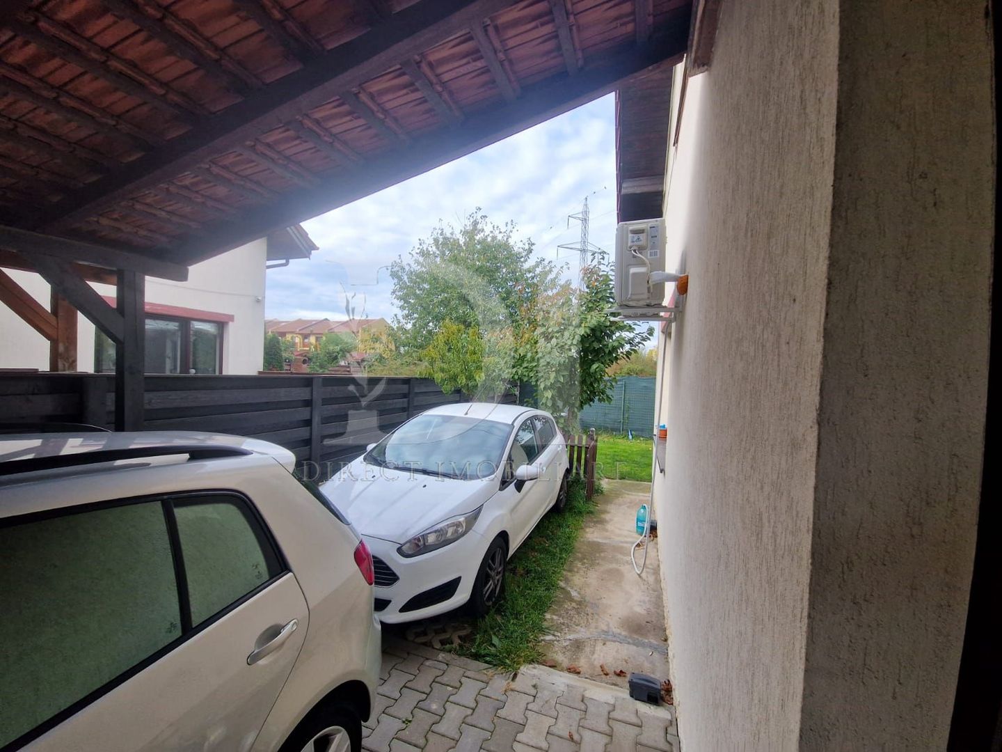Casa la cheie / Zona Iazului, Floresti. - Poză 22