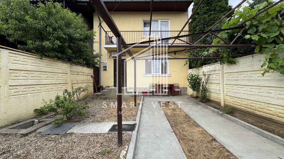 Casa 2 camere si curte | 80 mp | P+1 cu sistem fotovoltaic - Poză 1