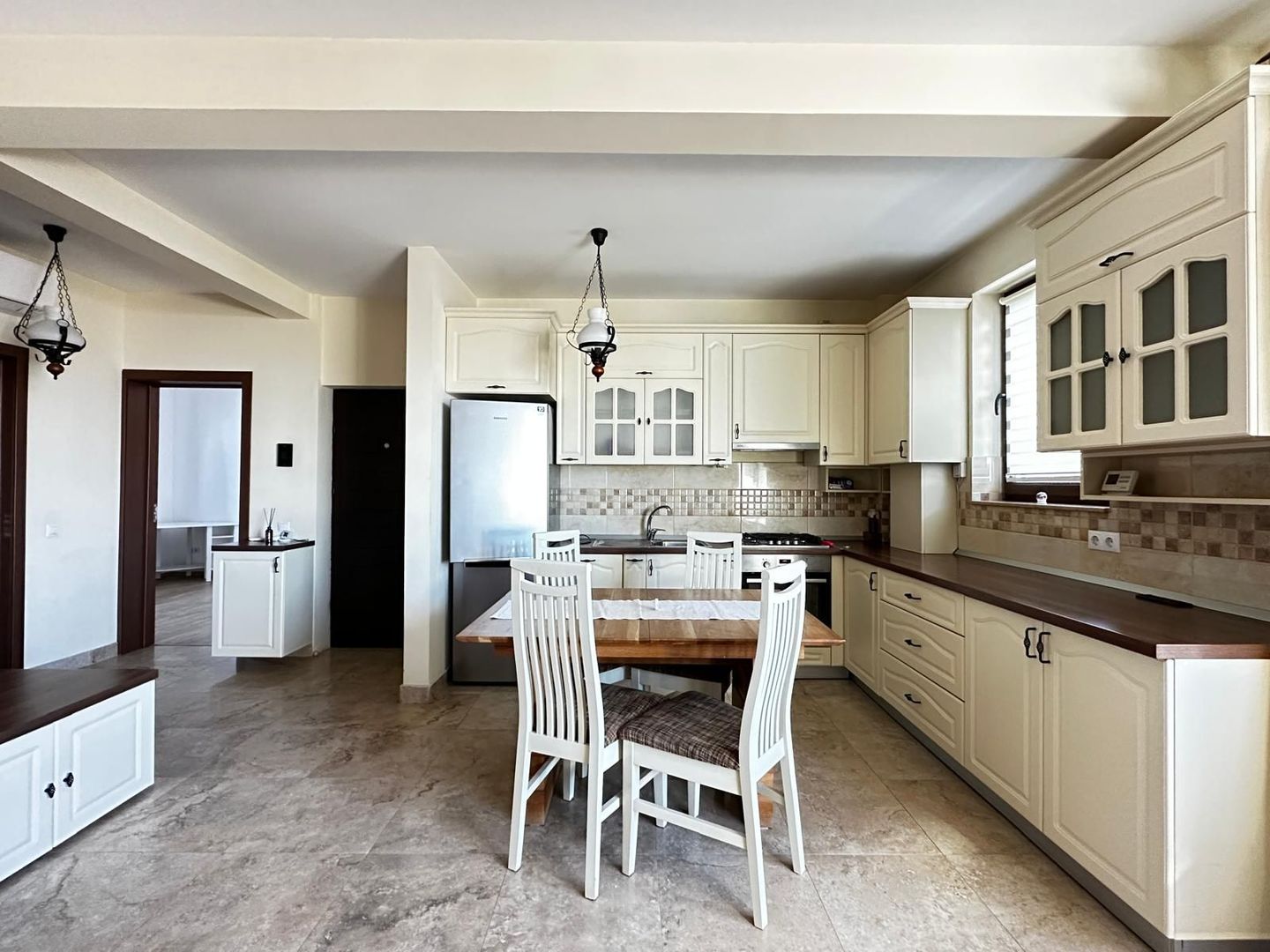 Apartament 3CAM 70MP etaj 1 Eugen Ionesco - Poză 2