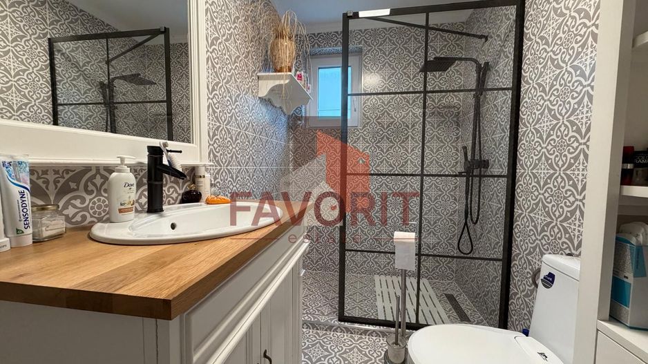 Duplex | 4 camere | Mobilat | Panouri solare | Asfalt | Utvin | - Poză 16