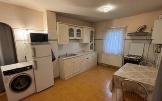 Complexul Studentesc, 3 camere, 2 bai, etaj 2, CENTRALA GAZ - Poză 3