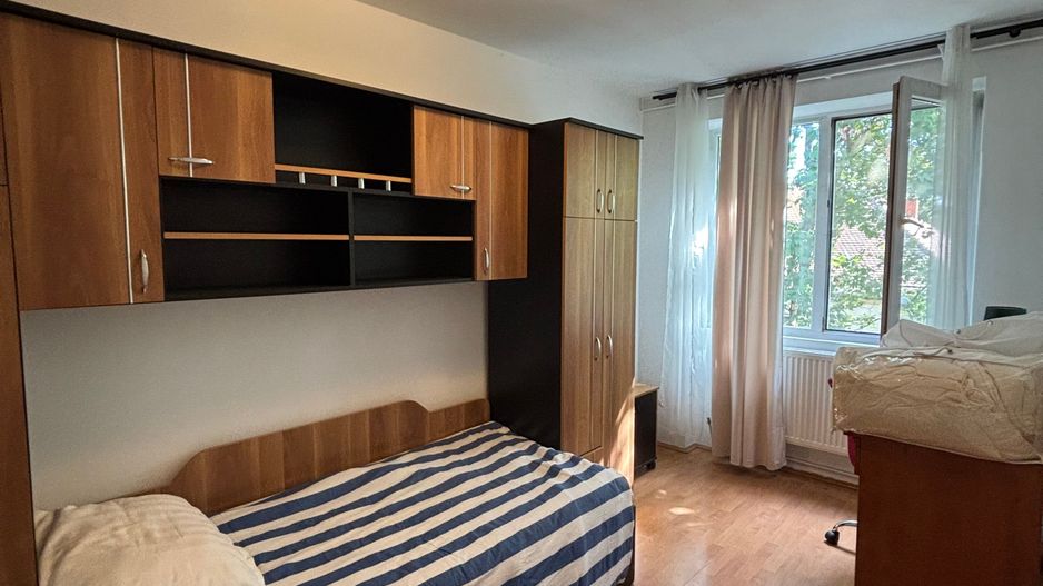 Apartament 3 camere zona Medicina - Poză 21