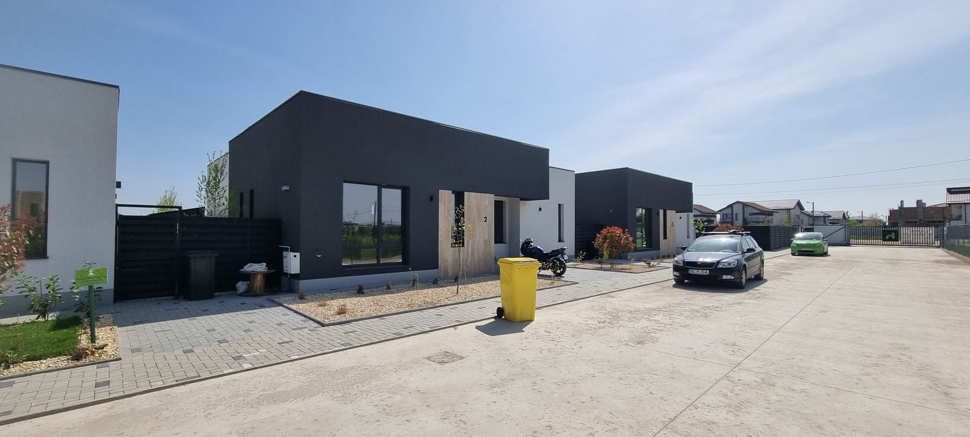 Investește în calitate: Case pe parter în cel mai nou și aerisit complex. - Poză 10