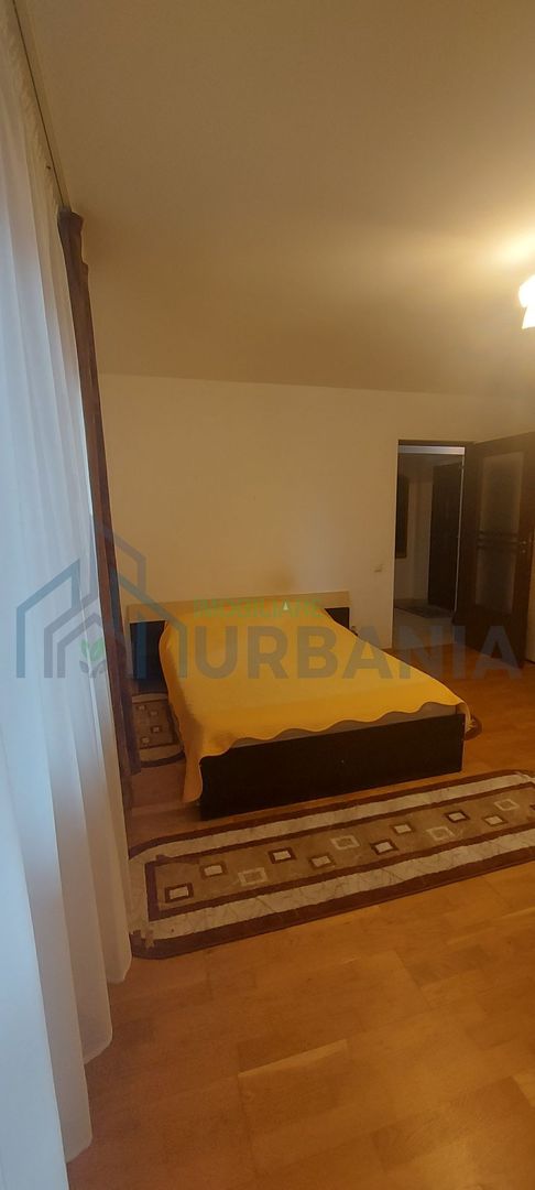 Închiriez apartament cu o camera Podul de Fier - Poză 2