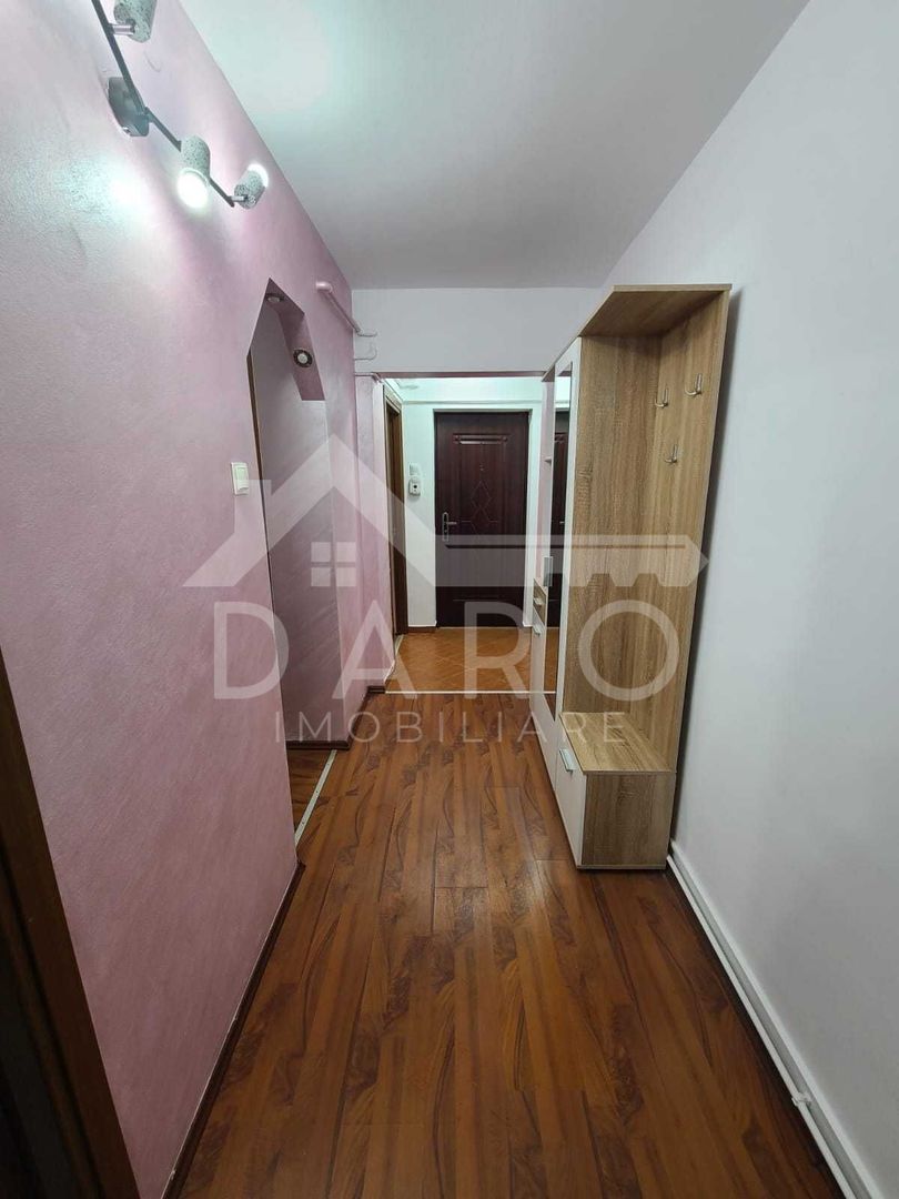 De vânzare – apartament modern cu 2 camere în Tudor, pe bulevard! - Poză 1