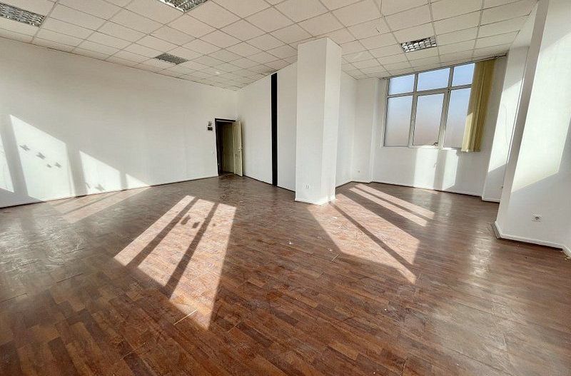 Spatiu pentru birou - Dumbrăvița - Poză 7