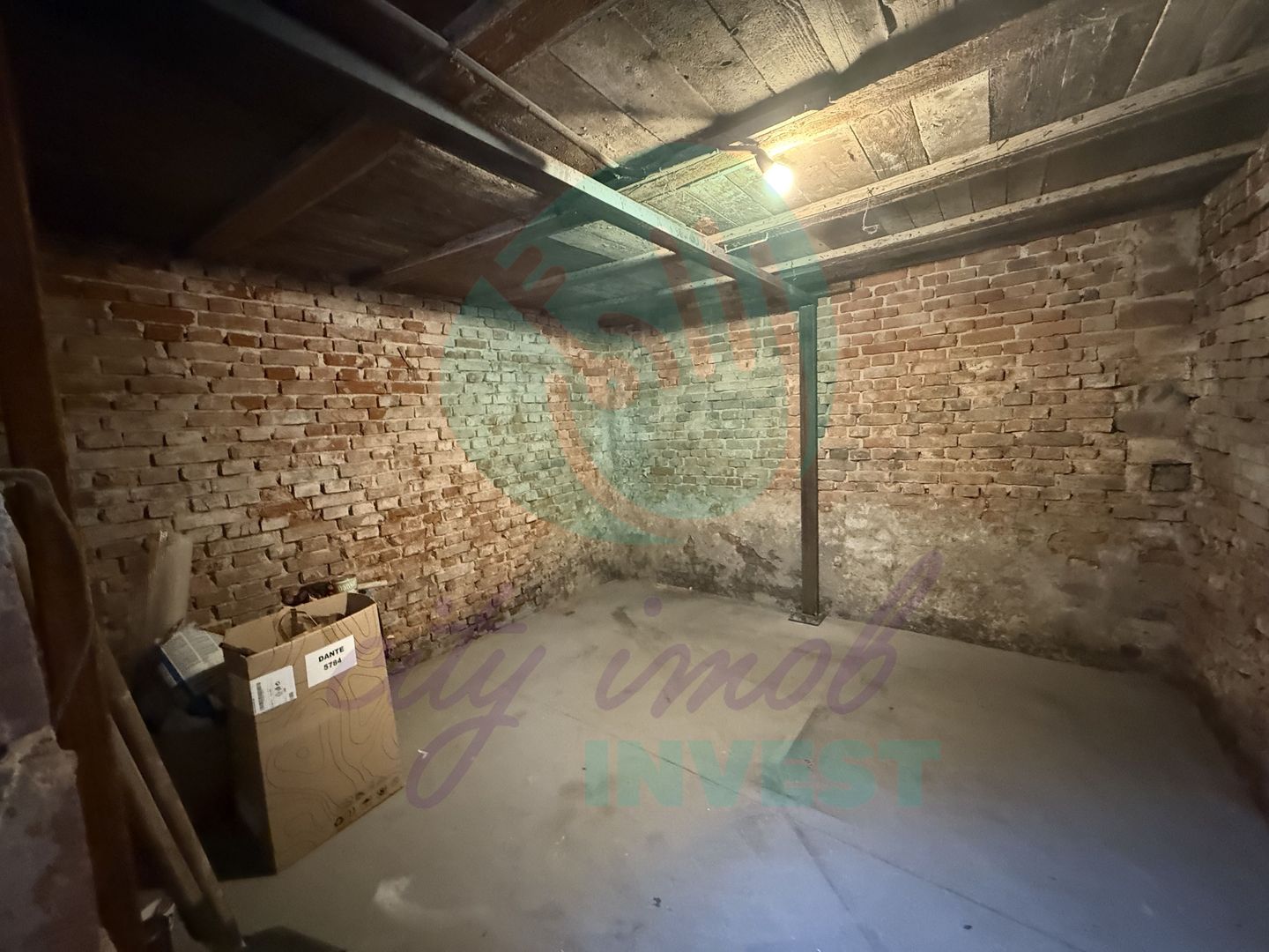 "Casa bunicii" la vanzare in zona Vatra Luminoasa - Poză 12