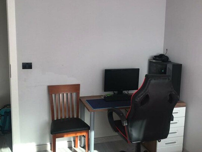 De vânzare Casă 3 camere, 2 baii, curte propie, cartier parneava Arad - Poză 9