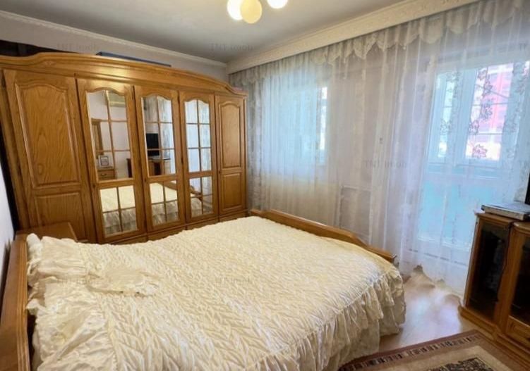 Apartament Duplex 5 Camere – Metrou Păcii – - Poză 16