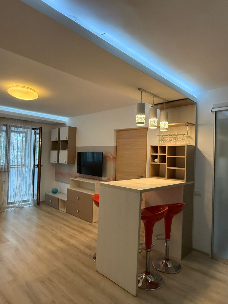 Apartament 2 camere de vanzare Drumul Taberei-Favorit - Poză 5